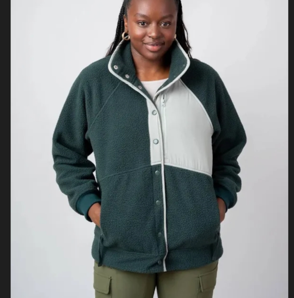 Alder Apparel Go Far Fleece